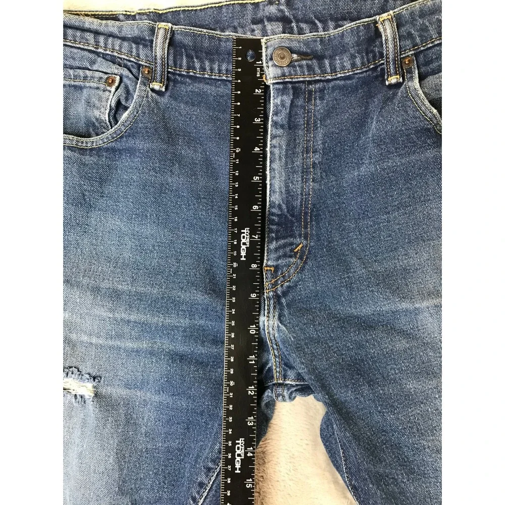 Levis these levi